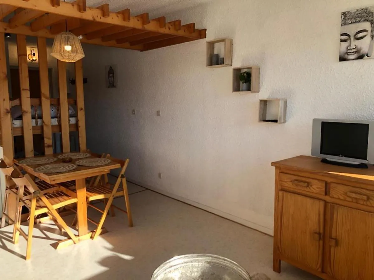 Studio Renove Au Pied Des Pistes Avec Parking, Cosy Et Pratique - Fr-1-515-153 Villard-de-Lans France